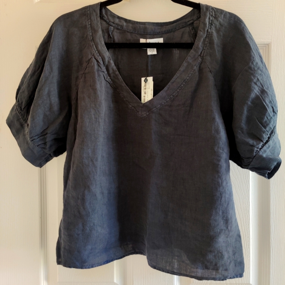 V-neck linen top, Velvet by Graham & Spencer, Shadow, S
